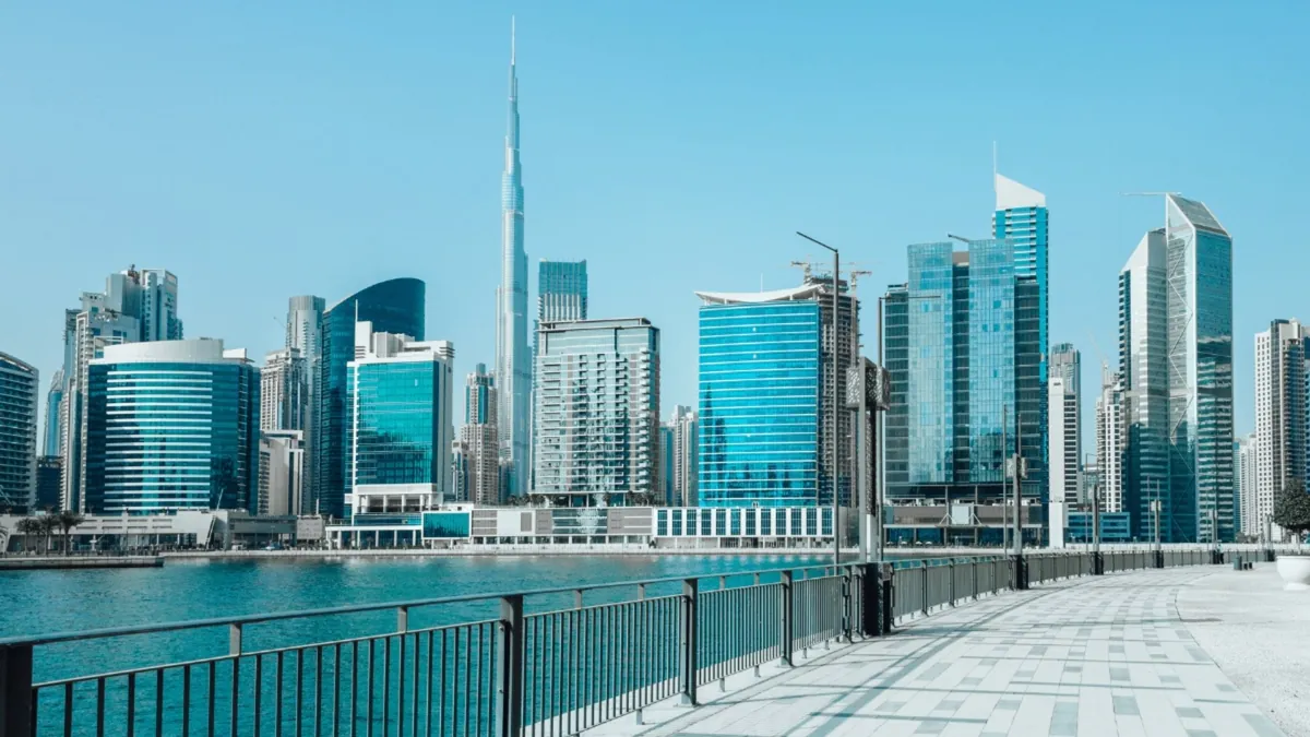 Business Bay — 4